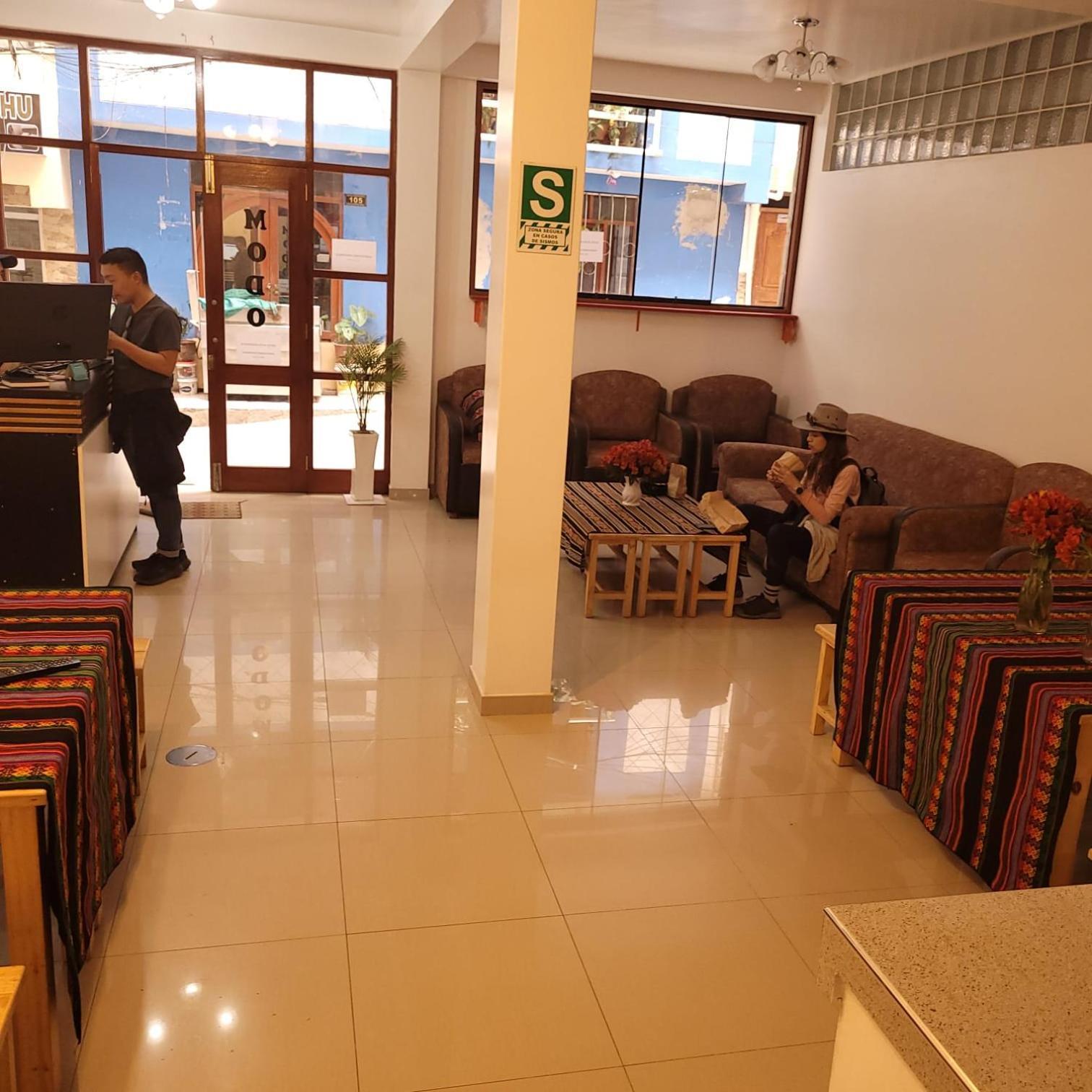 Hotel Ruta Amazonica Machupicchu ภายนอก รูปภาพ